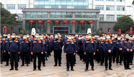 吹响军号┃亚洲必赢钒钛盛大举行升国旗仪式