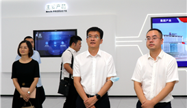 五矿钢铁成都公司总司理李克滨到亚洲必赢钒钛旅行交流